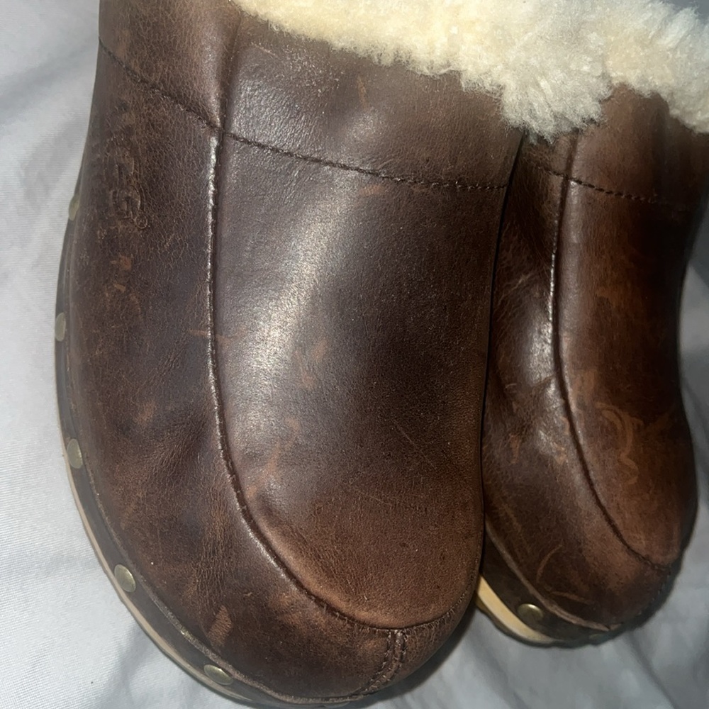 UGG Kalee Clogs Women’s 8 Brown Bomber Leather Sherpa Lined - Picture 14 of 15